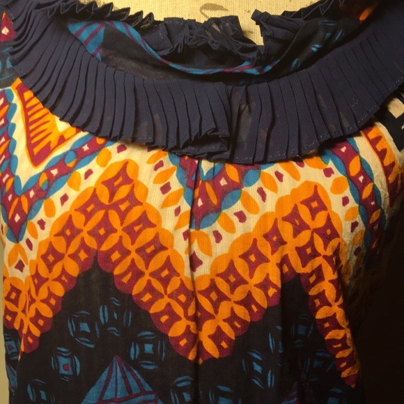 NWOT Akira beautiful batik print ruffle blouse M - Picture 3 of 8